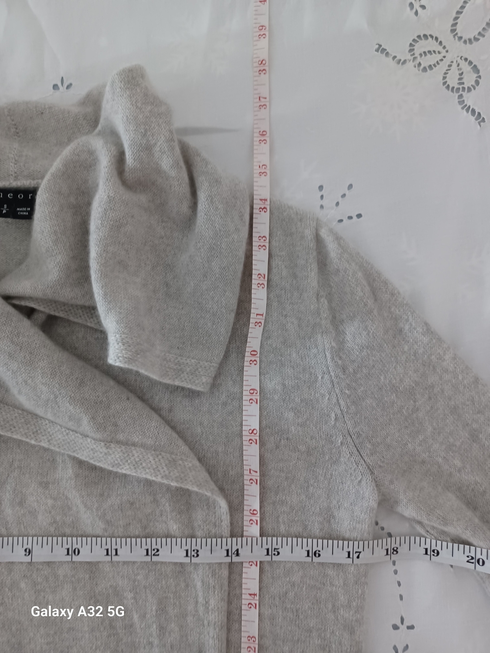 Theory 100% Cashmere Drape Open Front Cardigan Gray - Picture 4 of 6
